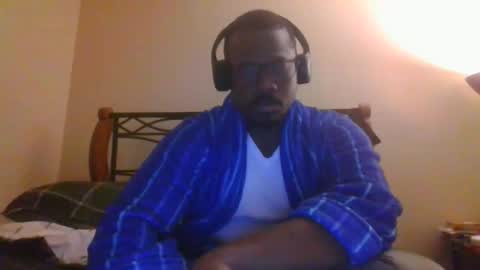 Mark online show from December 14, 2025, 11:31 pm