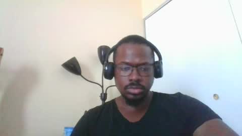 Snapshot of mbsupreme chatting on July 11, 2026, 5:37 pm Mark online show from July 11, 2026, 5:37 pm