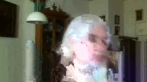 Snapshot of mc_manu chatting on December 24, 2024, 11:33 pm Manu online show from December 24, 2024, 11:33 pm