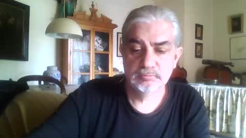 Snapshot of mc_manu chatting on December 27, 2024, 3:59 pm Manu online show from December 27, 2024, 3:59 pm