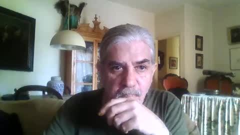 Snapshot of mc_manu chatting on December 30, 2024, 3:02 pm Manu online show from December 30, 2024, 3:02 pm