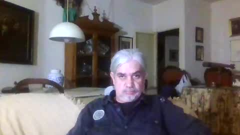 Snapshot of mc_manu chatting on January 2, 2025, 7:18 pm Manu online show from January 2, 2025, 7:18 pm