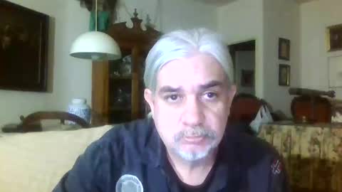 Snapshot of mc_manu chatting on January 2, 2025, 10:22 pm Manu online show from January 2, 2025, 10:22 pm