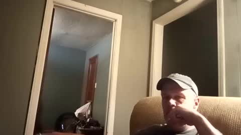 Snapshot of mcfly1973 chatting on September 25, 2025, 10:08 am mcfly1973 online show from September 25, 2025, 10:08 am