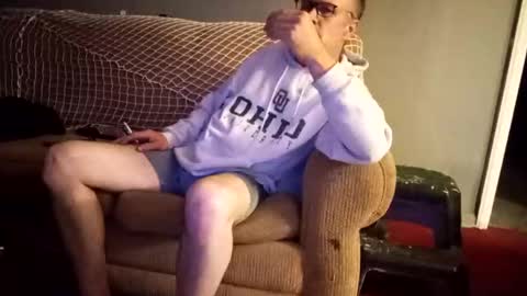 Snapshot of mcfly1973 chatting on October 18, 2025, 10:27 am mcfly1973 online show from October 18, 2025, 10:27 am