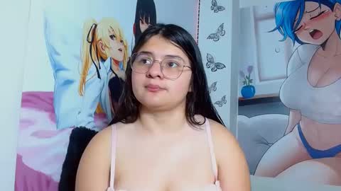 mackenna av online show from September 20, 2025, 11:33 am