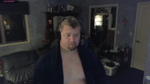 Snapshot of mckhero chatting on December 20, 2024, 9:43 am Sean online show from December 20, 2024, 9:43 am