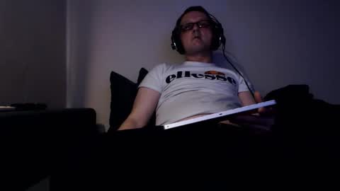 Mike online show from December 19, 2025, 6:48 pm