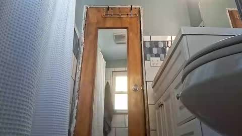 Mcmuffin1827 online show from November 3, 2025, 2:51 pm