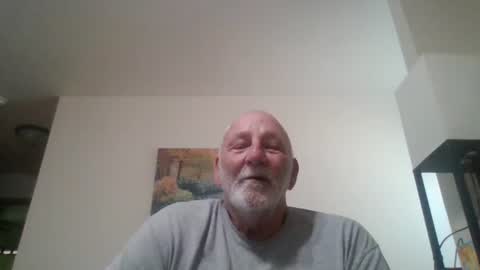 mdane99 online show from October 12, 2025, 2:49 pm