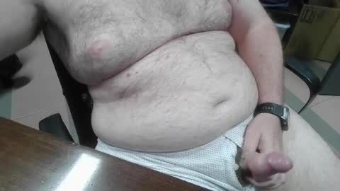 Snapshot of mdm1981 chatting on May 26, 2026, 7:43 pm mdm1981 online show from May 26, 2026, 7:43 pm