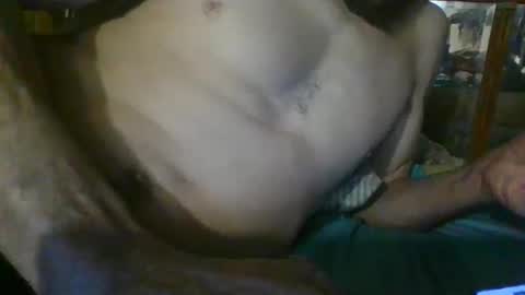 me4you2use online show from February 4, 2025, 7:51 am