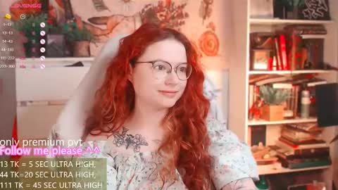 Snapshot of me_hanna chatting on February 17, 2026, 3:25 am Hanna online show from February 17, 2026, 3:25 am