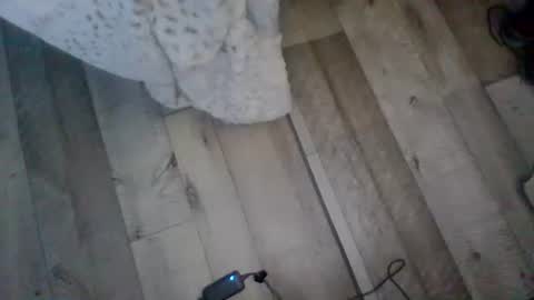 me_him_us_them online show from November 19, 2025, 11:10 am