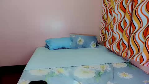 mea_mm19 online show from March 2, 2025, 7:23 pm