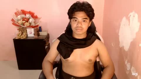 Snapshot of mealopezcumz69 chatting on June 18, 2026, 2:32 pm mealopezcumz69 online show from June 18, 2026, 2:32 pm