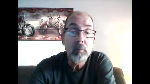 me at home online show from December 6, 2024, 1:00 pm