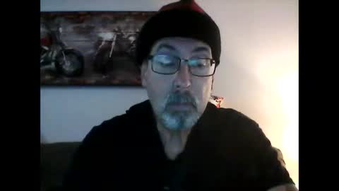 me at home online show from December 20, 2024, 1:11 pm