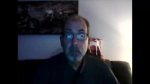 me at home online show from December 21, 2024, 2:41 am