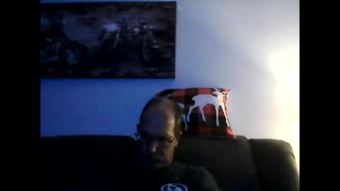 me at home online show from December 21, 2024, 5:47 am
