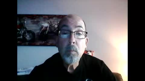 me at home online show from December 26, 2024, 3:42 pm