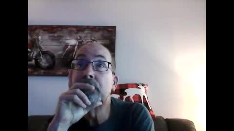 me at home online show from December 30, 2024, 5:34 pm