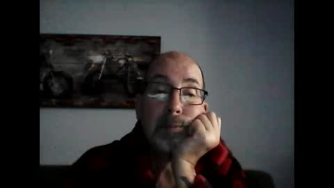 me at home online show from February 9, 2025, 1:14 pm