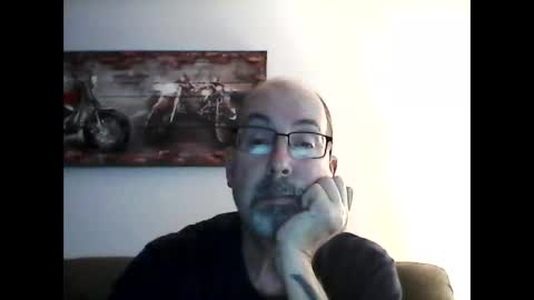 me at home online show from February 15, 2025, 1:16 pm