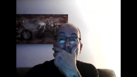 me at home online show from February 18, 2025, 4:48 am
