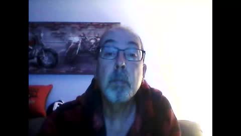 me at home online show from January 11, 2026, 12:32 pm