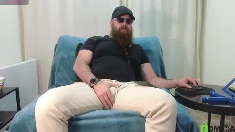 Meaty Roll online show from February 13, 2025, 4:32 am