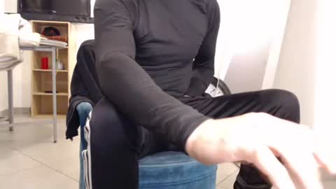 Meditmtc online show from December 27, 2024, 4:43 pm