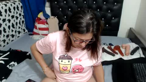 Snapshot of medusalilith69 chatting on July 28, 2026, 11:17 am Natalia online show from July 28, 2026, 11:17 am