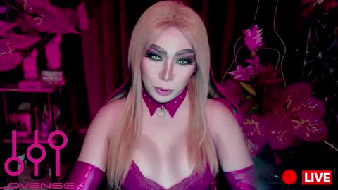 THE QUEEN ALPHA   Queen Medusa Prey online show from January 18, 2026, 3:27 pm