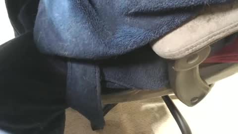 Snapshot of mee9090e900 chatting on October 1, 2025, 10:21 am mee9090e900 online show from October 1, 2025, 10:21 am