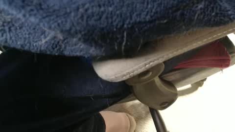 Snapshot of mee9090e900 chatting on October 3, 2025, 12:02 pm mee9090e900 online show from October 3, 2025, 12:02 pm