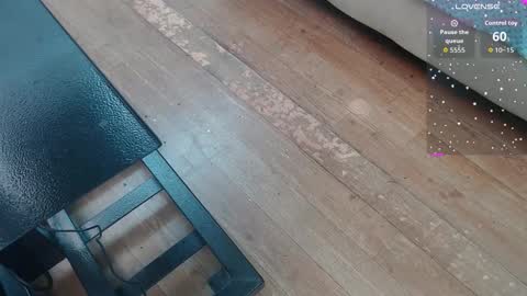 Meegan Dolce online show from November 17, 2025, 7:19 pm