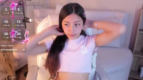 Snapshot of meelanny_ds chatting on March 7, 2025, 4:46 am   online show from March 7, 2025, 4:46 am