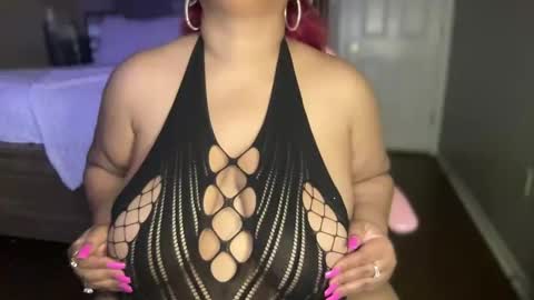 Snapshot of meetsouthernpeach chatting on January 5, 2025, 8:10 pm Southern Peach online show from January 5, 2025, 8:10 pm