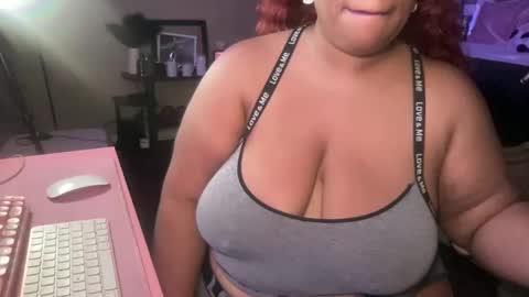 Snapshot of meetsouthernpeach chatting on September 14, 2025, 6:07 pm Southern Peach online show from September 14, 2025, 6:07 pm