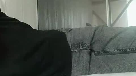 meforu21 online show from December 8, 2024, 9:57 am