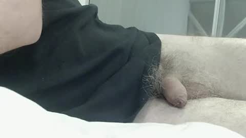 meforu21 online show from December 16, 2024, 8:37 pm