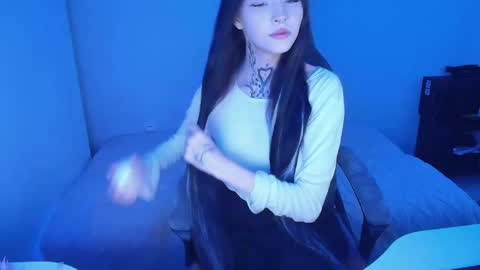 Snapshot of mefwhore chatting on January 27, 2025, 7:45 am mefwhOre online show from January 27, 2025, 7:45 am