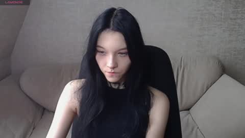 Snapshot of mefwhore chatting on February 25, 2025, 2:44 pm mefwhOre online show from February 25, 2025, 2:44 pm