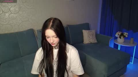 Snapshot of mefwhore chatting on October 29, 2025, 3:14 pm mefwhOre online show from October 29, 2025, 3:14 pm