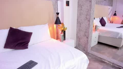 Megan online show from November 8, 2025, 4:34 am