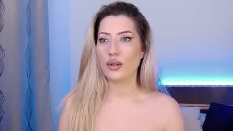 Megan Blazee  online show from February 6, 2025, 8:34 pm