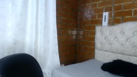 Megan and sophi online show from May 17, 2026, 2:31 am