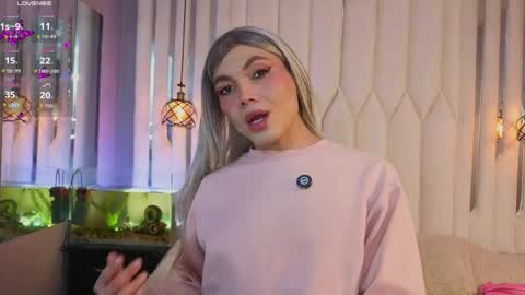 Snapshot of megan_do_santos chatting on May 2, 2026, 8:25 pm megan do santos online show from May 2, 2026, 8:25 pm