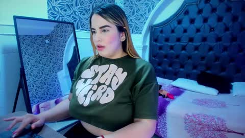 Snapshot of megan_jall chatting on November 25, 2025, 10:59 am megan_jall online show from November 25, 2025, 10:59 am